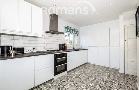 3 bedroom maisonette to rent - Eton Wick Road, Eton Wick, Windsor, SL4 - Property View 3