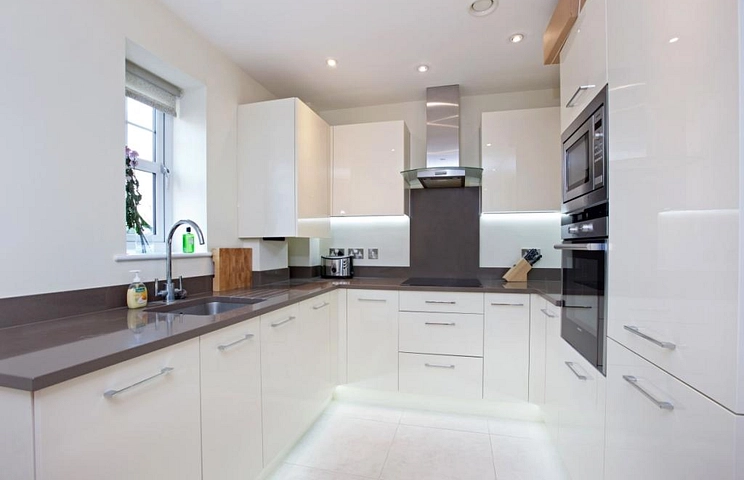 1 bedroom apartment to rent - Nightingale House, 73 Imperial Road, Windsor, SL4