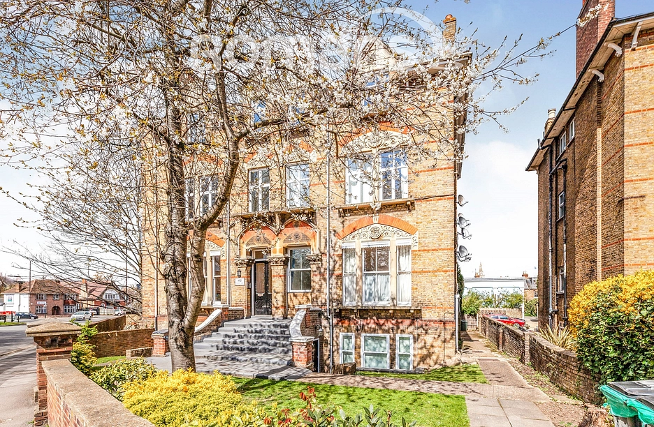 2 bedroom apartment to rent - Osborne Road, 102 Osborne Road, Windsor, SL4 - Property View 1