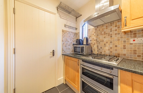 1 bedroom apartment to rent - Convent Court, Hatch Lane, Windsor, SL4 - Property View 3