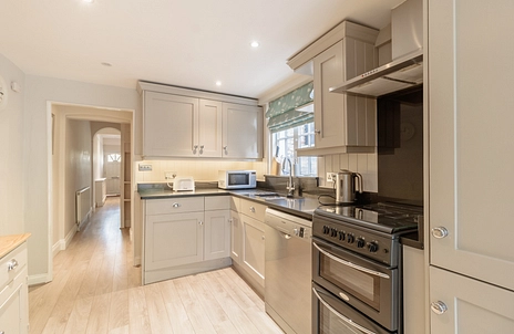 2 bedroom house to rent - Kings Road, Windsor, SL4 - Property View 3