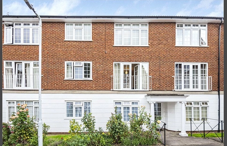 2 bedroom apartment to rent - Lammas Court, Windsor, SL4