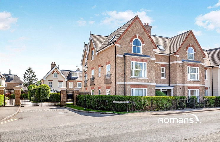 2 bedroom apartment to rent - St. Leonards Road, Windsor, SL4