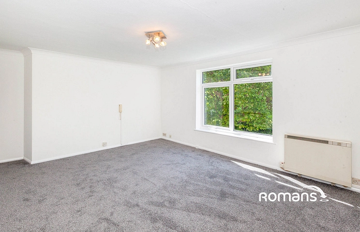 2 bedroom apartment to rent - Chiltern Court, Fawcett Road, Windsor, SL4