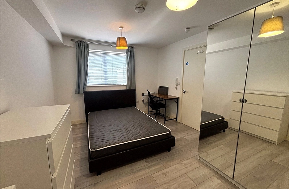 1 bedroom property to rent - Black Horse Close, Windsor, Berkshire, SL4 - Property View 1