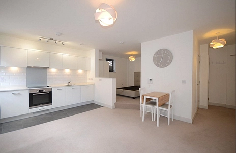 studio for sale - Sheet Street, Windsor, Berkshire, SL4 - Property View 3