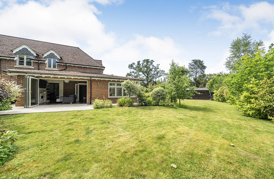 4 bedroom house for sale - Drift Road, Winkfield, Windsor, Berkshire, SL4 - Property View 1