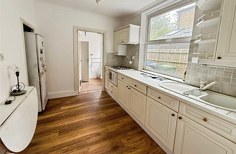1 bedroom maisonette for sale - Bolton Road, Windsor, Berkshire, SL4 - Property View 3