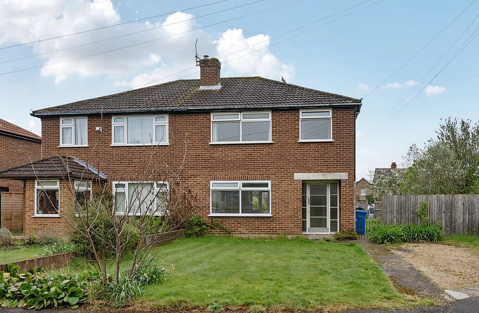 3 bedroom house for sale - St. Andrews Close, Old Windsor, Windsor, Berkshire, SL4 - Property View 1