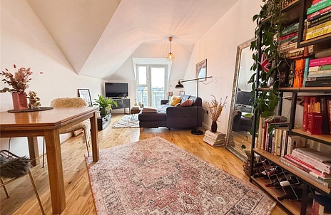 1 bedroom apartment for sale - Paddock Close, Windsor, Berkshire, SL4 - Property View 3