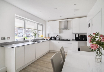 3 bedroom house for sale - Ruddlesway, Windsor, Berkshire, SL4 - Property View 1