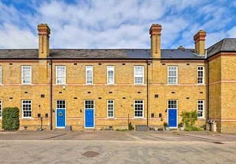 2 bedroom house for sale - Bears Rails Park, Old Windsor, Windsor, Berkshire, SL4 - Property View 1
