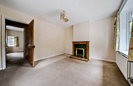 2 bedroom house for sale - Reading Road, Eversley, Hook, Berkshire, RG27 - Property View 2