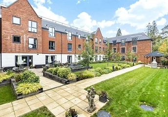 2 bedroom apartment for sale - Birch Place, Dukes Ride, Crowthorne, Berkshire, RG45 - Property View 1