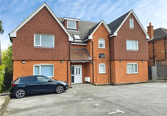 2 bedroom apartment for sale - Reading Road, Winnersh, Wokingham, Berkshire, RG41 - Property View 1