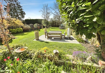 4 bedroom house for sale - Pinewood Avenue, Crowthorne, Berkshire, RG45 - Property View 1