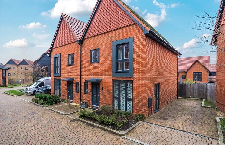 3 bedroom house for sale - Stirling Close, Crowthorne, Berkshire, RG45