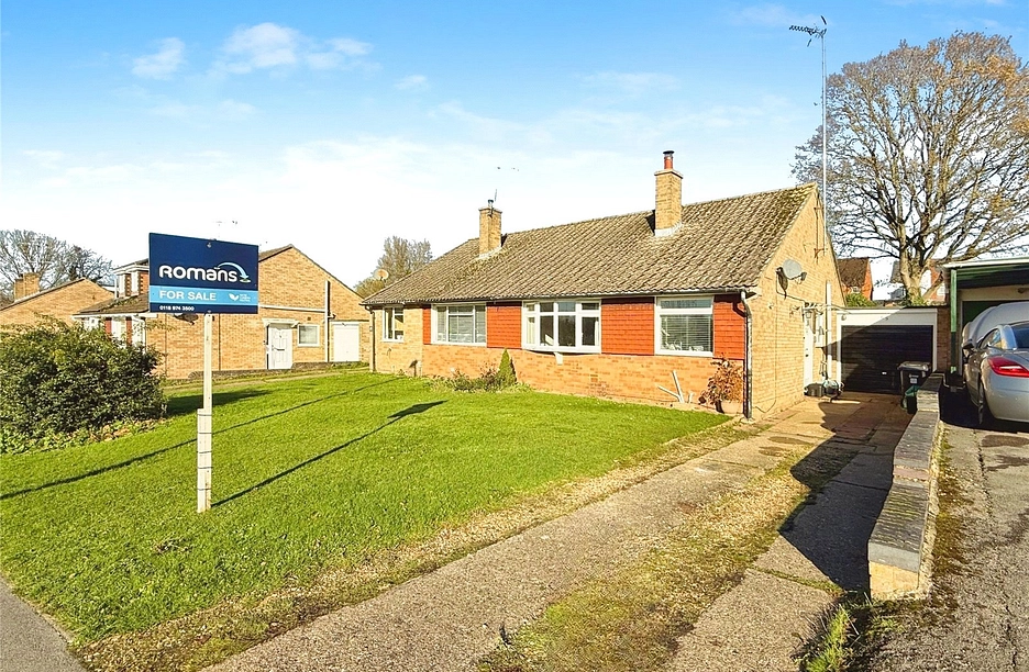 2 bedroom bungalow for sale - Sewell Avenue, Wokingham, Berkshire, RG41 - Property View 1