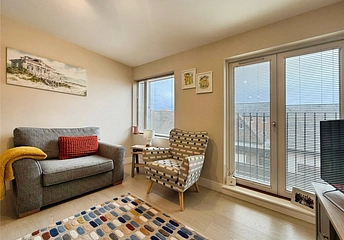 1 bedroom apartment for sale - High Street, Crowthorne, Berkshire, RG45 - Property View 1