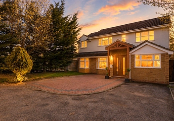 5 bedroom house for sale - Riding Way, Wokingham, Berkshire, RG41 - Property View 1