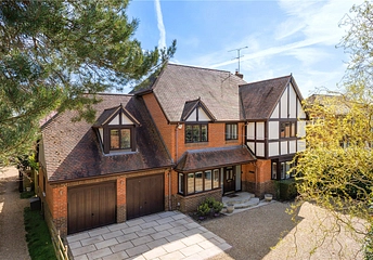 5 bedroom house for sale - Chequers Lane, Eversley, Hook, Hampshire, RG27 - Property View 1