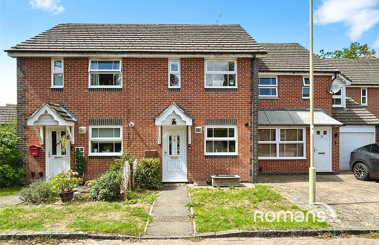 2 bedroom house for sale - Lower Canes, Yateley, Hampshire, GU46