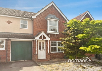 3 bedroom house for sale - Grensell Close, Eversley, Hook, Hampshire, RG27 - Property View 1