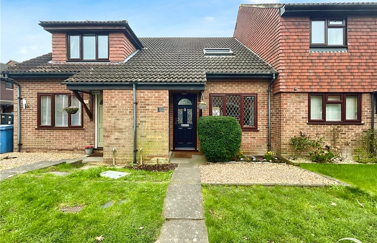 2 bedroom house for sale - Fallowfield, Yateley, Hampshire, GU46