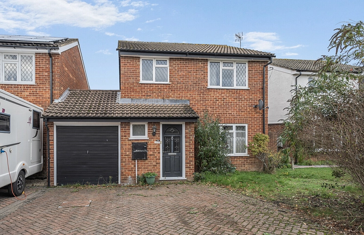 3 bedroom house for sale - Dickens Way, Yateley, Hampshire, GU46