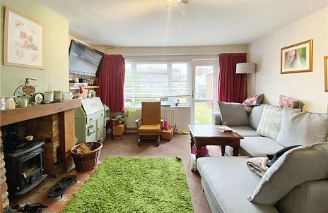 4 bedroom house for sale - Brinns Lane, Blackwater, Surrey, GU17 - Property View 3