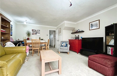 3 bedroom house for sale - Ryves Avenue, Yateley, Hampshire, GU46 - Property View 3