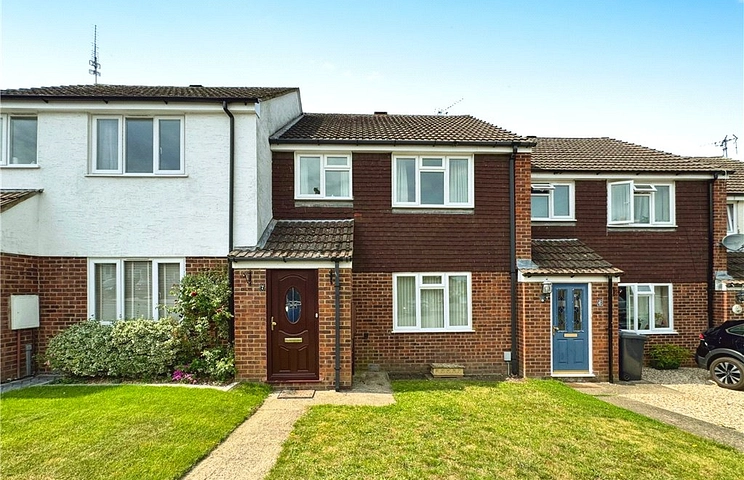 3 bedroom house for sale - Gibbs Way, Yateley, Hampshire, GU46
