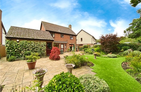 4 bedroom house for sale - Oldcorne Hollow, Yateley, Hampshire, GU46 - Property View 2