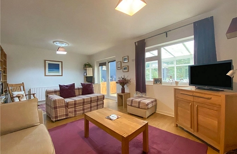 3 bedroom house for sale - Minstead Drive, Yateley, Hampshire, GU46 - Property View 3