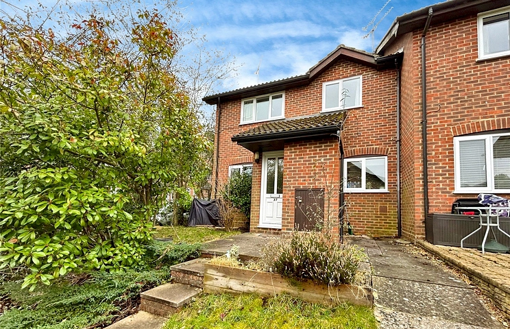 2 bedroom house for sale - Shaftesbury Mount, Blackwater, Camberley, Hampshire, GU17