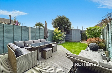 2 bedroom house for sale - Morley Close, Yateley, Hampshire, GU46 - Property View 2