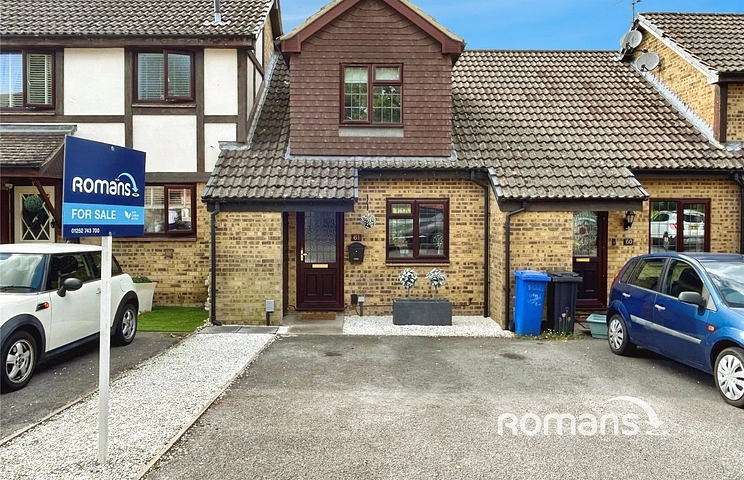 2 bedroom house for sale - Morley Close, Yateley, Hampshire, GU46